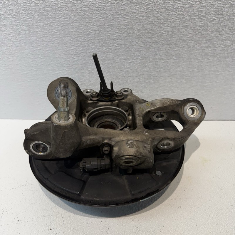 2007-2017 LEXUS LS460 RWD LEFT DRIVER REAR SPINDLE KNUCKLE HUB OEM
