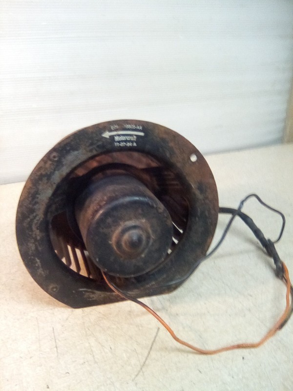 1990 Ford Motorcraft E8HT-19805-AA Blower Motor
