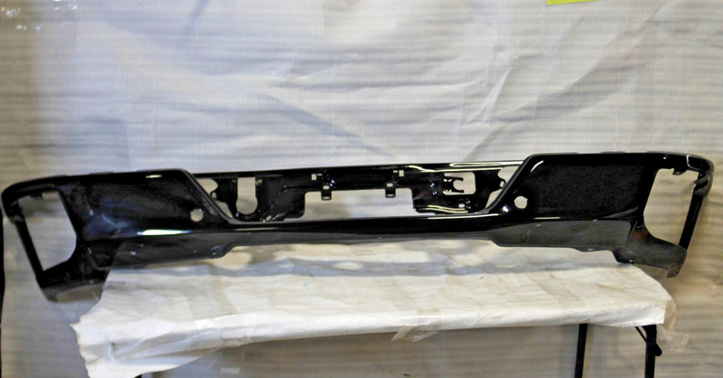 2023-2025 Chevrolet Colorado Rear Bumper Oem