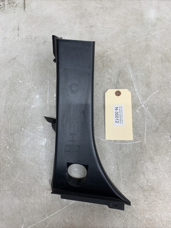 16-20 TESLA MODEL S LIFTGATE TRIM COVER RIGHT 1006675-00-G 35012 B68