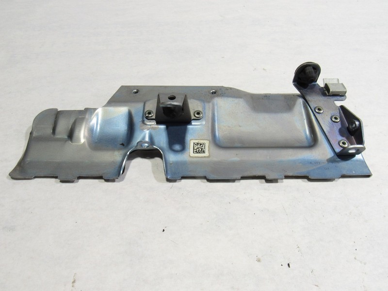 18-21 Mercedes GLC63 X253 2018 Left Driver Turbo Turbocharger Heat Shield :Y