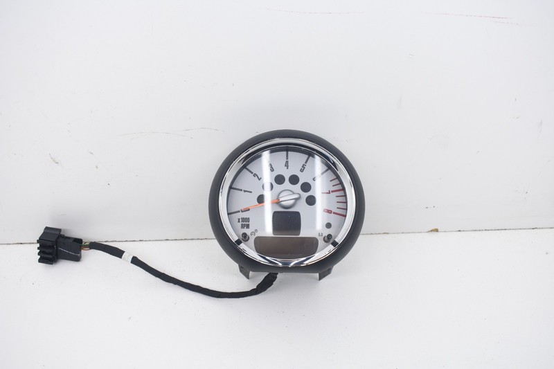2009 Mini Cooper R55 Clubman JCW RPM Gauge Cluster Tachometer OEM KW93