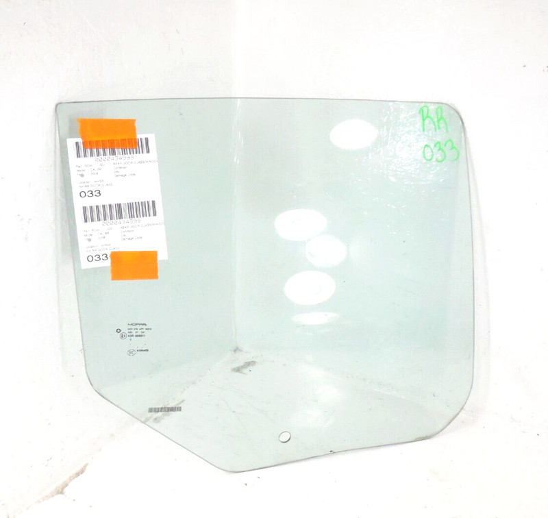 2007-2012 Dodge Caliber Rear Door Window Glass Passenger Right RH OEM