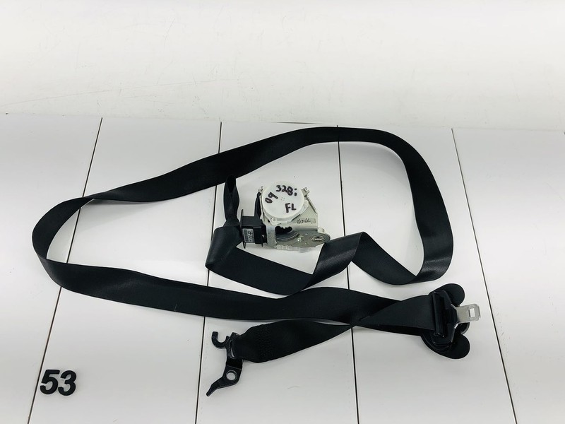 09-10 BMW 328I E90 FRONT LEFT DRIVER SIDE SEAT BELT TENSIONER OEM