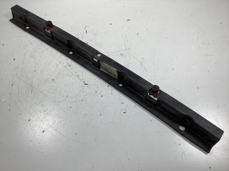 88-89 Honda Prelude Center Front Bumper Corner Beam Stiffener 71143-SF1-A00 OEM