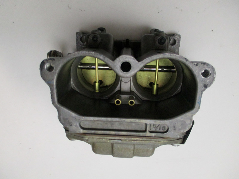 393780 Johnson 175/185 hp Middle Carb Carburetor Assembly 0393780
