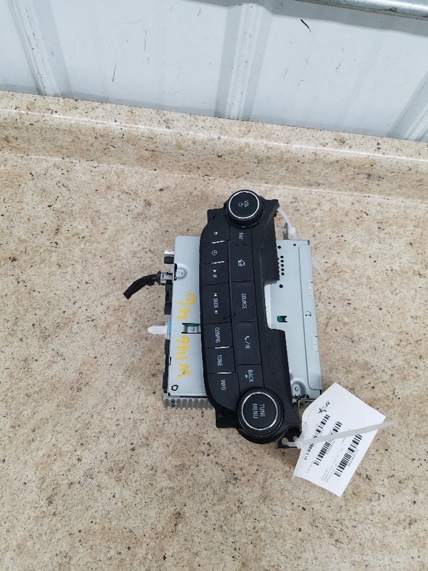 Audio Equipment Radio VIN 1 4th Digit Limited Receiver Fits 14-16 MALIBU 308273