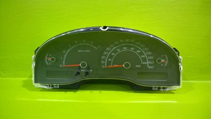 04 05 LINCOLN LS SPEEDOMETER CLUSTER MPH OEM 3648-1