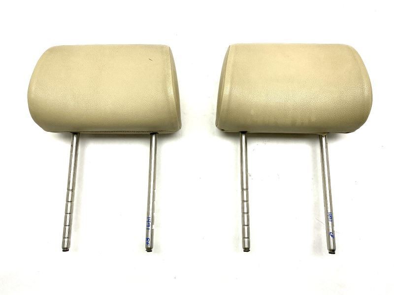 Front Seat Headrest Left and Right Fits 2007-2010 Volkswagen Beetle 81119
