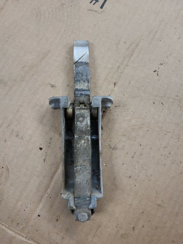 MERCEDES BENZ 220 D/8W115 LEFT REAR DOOR HINGE DOOR STABILIZER