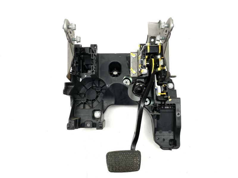 Brake Pedal 22783972 Fits 2012 Buick Regal 80174