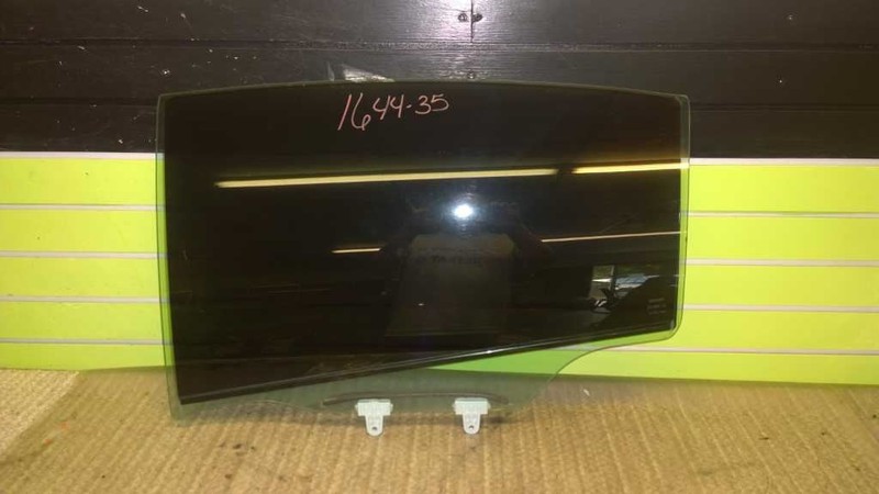 04 MAXIMA SL 3.5L AT DRIVER LEFT REAR WINDOW DOOR GLASS OEM 1644-35