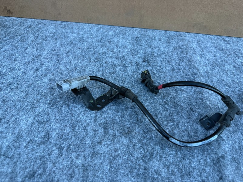 GENESIS GV80 2021-2025 OEM REAR RIGHT PASSENGER SIDE ABS WHEEL SPEED SENSOR WIRE