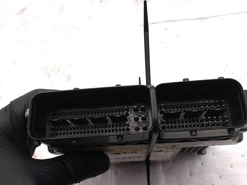 Used Engine Control Module (ECM) fits: 2011 Audi A4 Electronic Control Module 2.