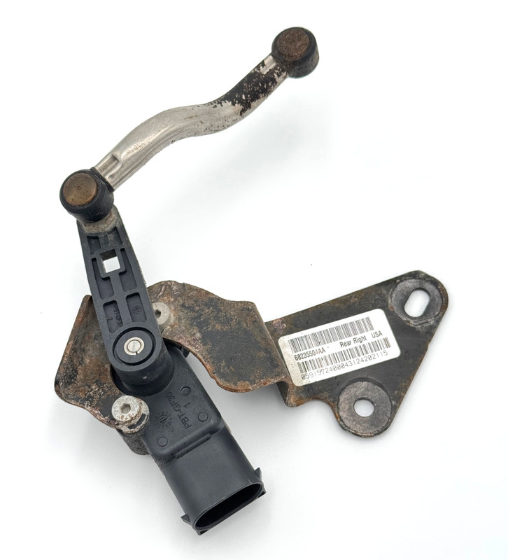 ✅ 2015-2024 RAM 1500 OEM REAR RIGHT RIDE HEIGHT SUSPENSION SENSOR HAND 65K