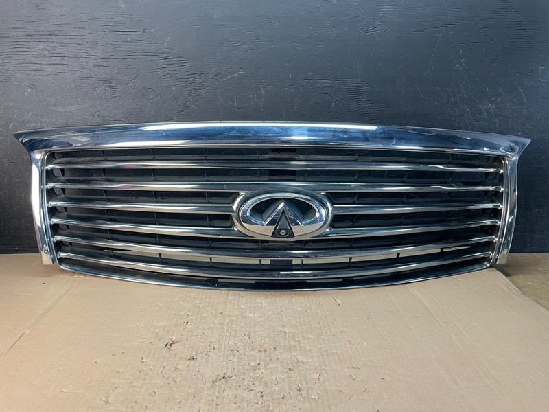 2011 to 2013 Infiniti QX56 Front Camera Upper Chrome Grill Grille AD8265 DG