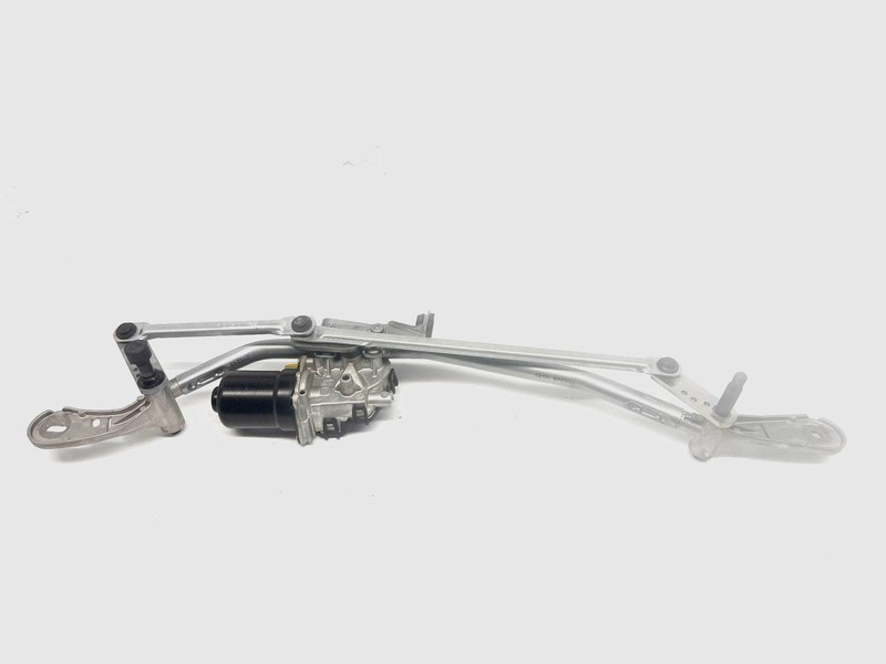 2019-2021 BMW 330I Windshield Wiper Motor and Transmission Complete Assembly OEM