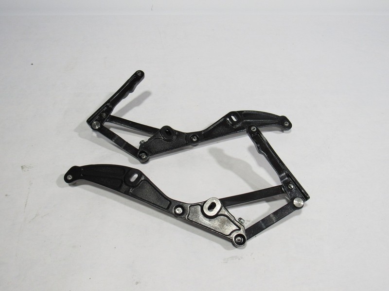 18-21 Aston Martin Vantage 2020 Rear Trunk Tailgate Hinge Hinges Set Pair ;:Y