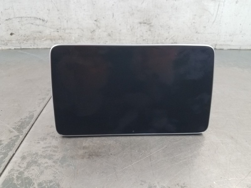 2017 Mercedes AMG C 63 S Navigation Display Screen #3490 C5