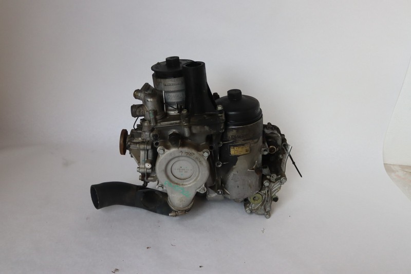 2008-2017 FREIGHTLINER CASCADIA 125 DD15 OIL FILTER HOUSING THEROMOSTAT PUMP OEM