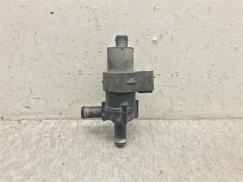 2004-2007 DODGE DURANGO AUXILLARY WATER PUMP OEM 55056340AA