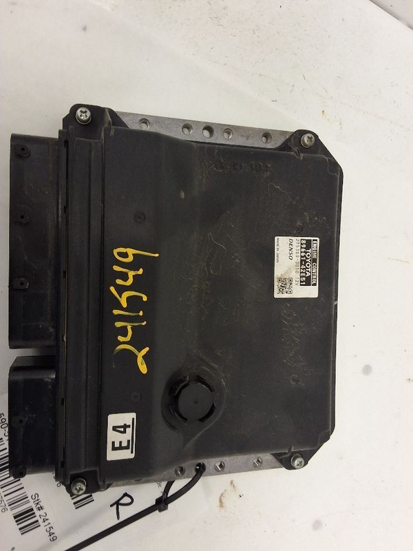 Engine ECM Electronic Control Module 4 Cylinder 2WD Fits 07 RAV4 3367576