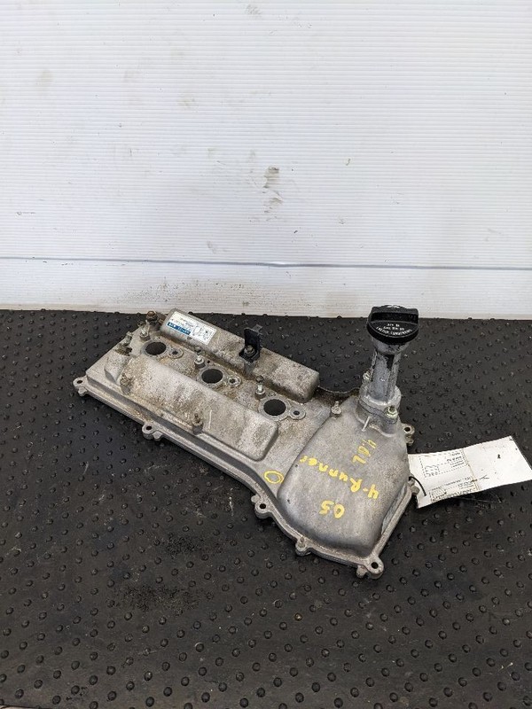 Driver Left Valve Cover For 05-09 Toyota 4Runner 4.0 1185131