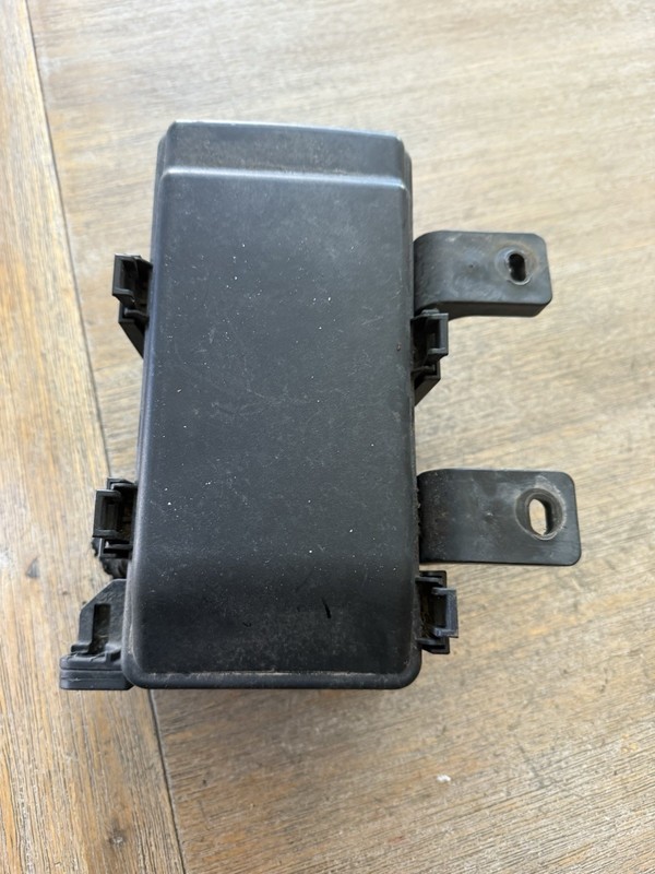 ⭐️2006 2007 2008HYUNDAI SONATA ENGINE FUSE RELAY BOX OEM
