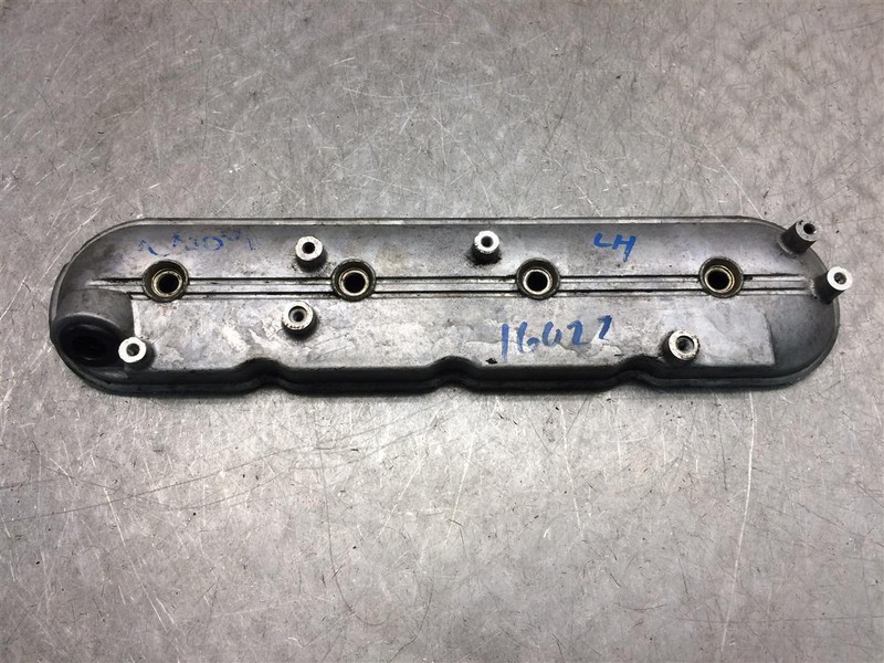 2002 CHEVROLET SILVERADO 1500 4.8L DRIVER VALVE COVER OEM