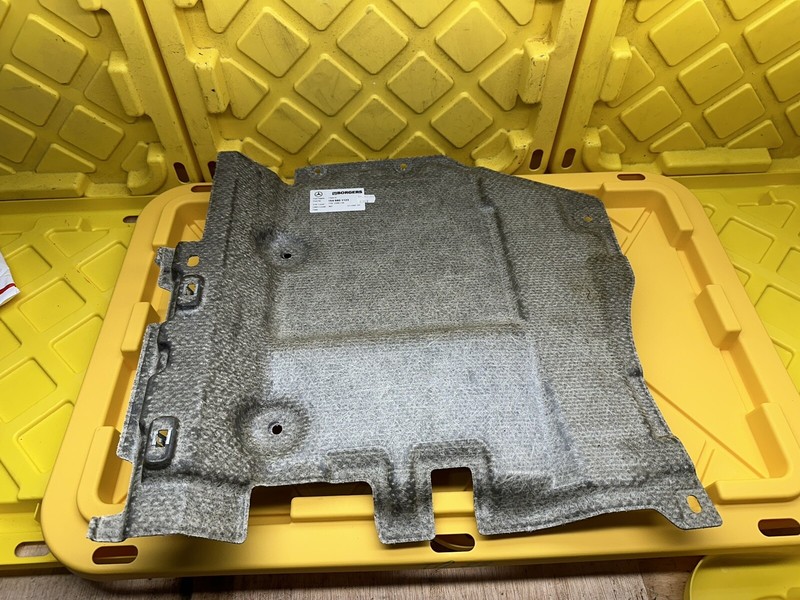 Mercedes-Benz M-Class ML W164 Floor Cover Left N/S Panel Footwell A1646801123
