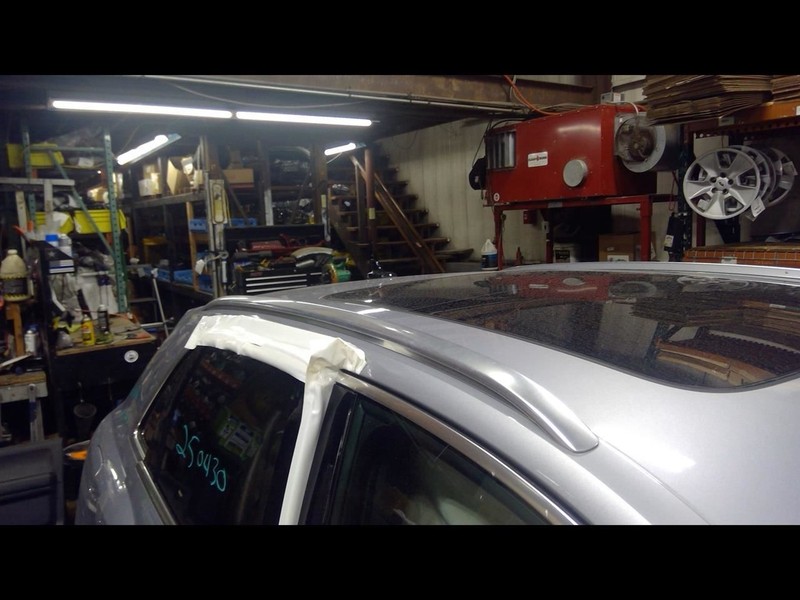 Q3 2019-2023 Right Luggage Rack 1685459