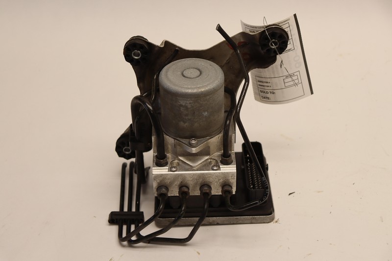 2018-2020 BMW 540I G30 ANTI LOCK ABS BRAKE PUMP MODULE UNIT W/ BRACKET OEM
