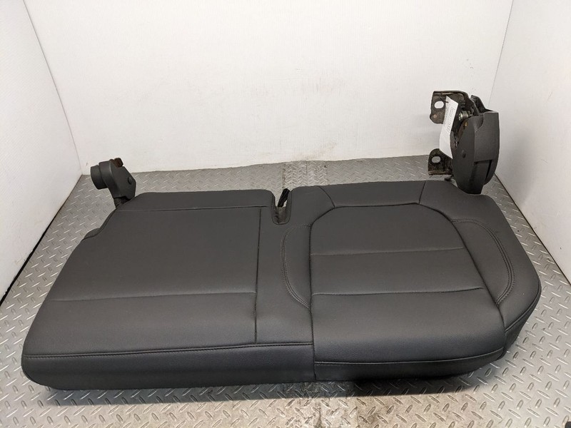 2019 2025 SILVERADO GMC SIERRA DRIVER REAR SEAT LOWER CUSHION CREW CAB L 1192906