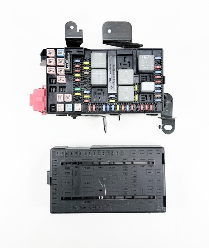 05-07 Ford F250 F350 Super Duty Interior Junction Fuse Box Relay 6C3T-14A067-Ad