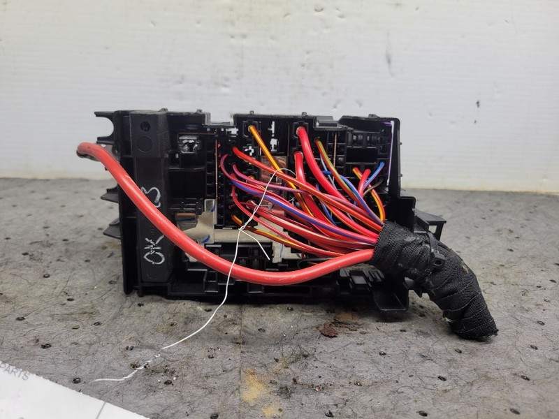 Fuse Box Engine Compartment Fits 12-19 BEETLE 1696639