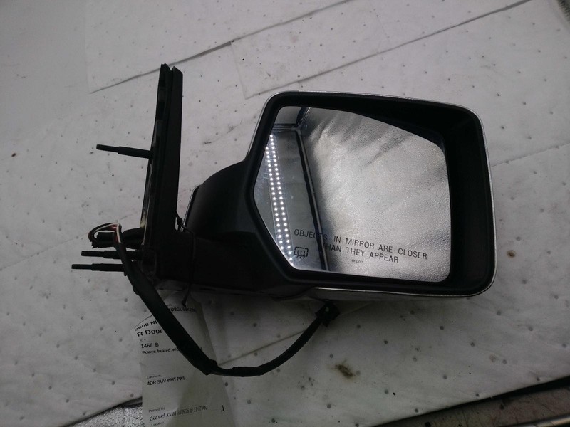 2008 Dodge Nitro Right Door Mirror Assembly White 362236 Used 165K Miles