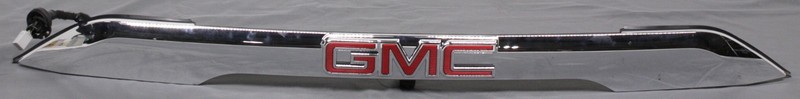 OEM GMC Acadia Liftgate Finish Panel With Lamps and Camera 84431662