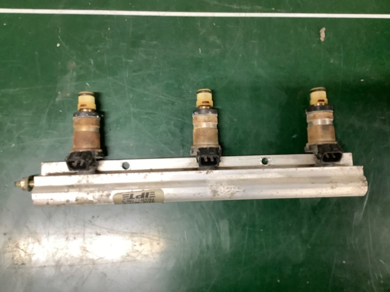 00-02 Accord V6 Front Engine Intake Injector Fuel Rail Gas Pipe Tube OEM