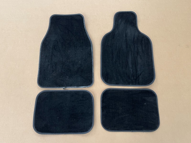 ⭐2017-2021 NISSAN TITAN FRONT REAR LEFT RIGHT FLOOR CARPET MAT SET OF 4 LOT2572