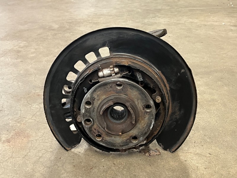 ⭐2003-2010 PORSCHE CAYENNE TURBO AWD REAR LEFT SPINDLE KNUCKLE HUB OEM LOT2529