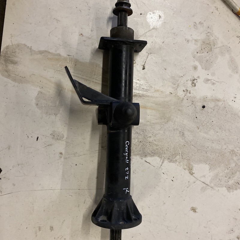 2000 - 2007 Club Car 272 Carryall Gas utility Golf Cart right rear axle