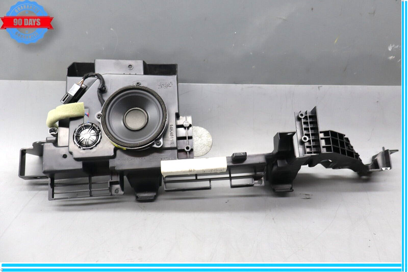 14-17 Range Rover Sport Rear Right Trunk Speaker Tweeter Bracket W/ Speaker Oem