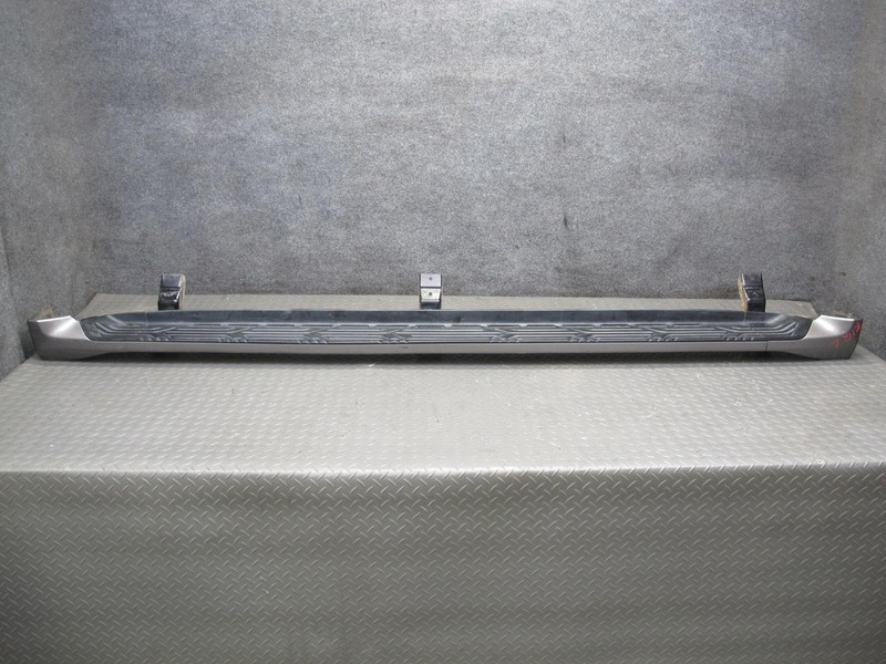 2011-2017 INFINITI QX80 QX56 LEFT DRIVER SIDE RUNNING BOARD STEP PLATE