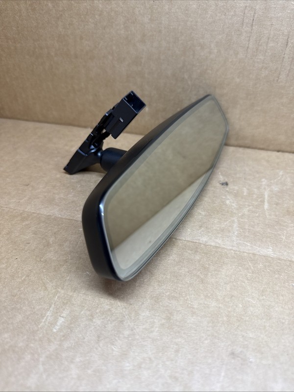 2019-2023 CADILLAC XT4 FRONT INTERIOR REAR VIEW MIRROR GLASS OEM 13594082