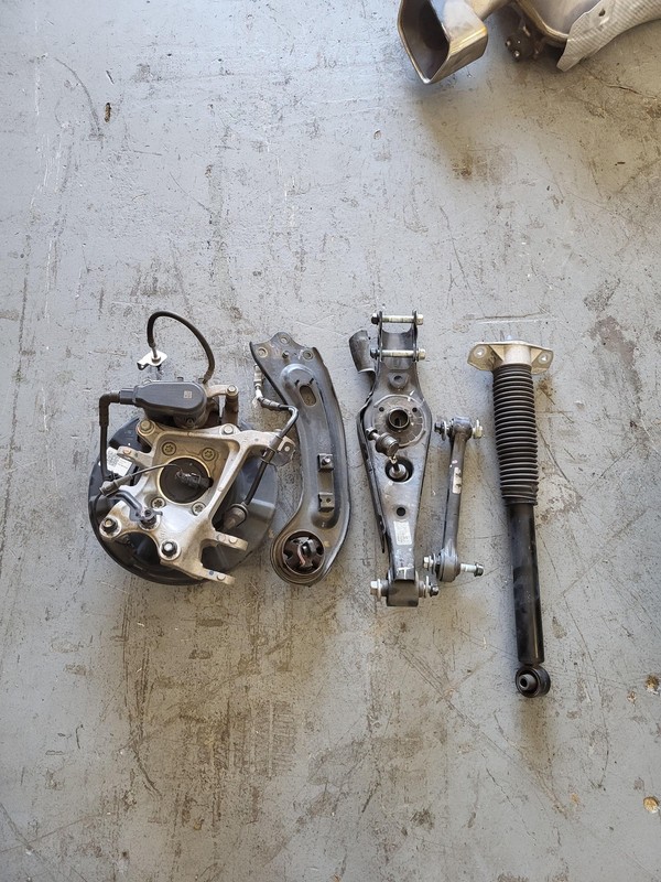 Used Oem Hyundai Right Passenger Rear Suspension Knee 2019-2020 Santa Fe 2.0L