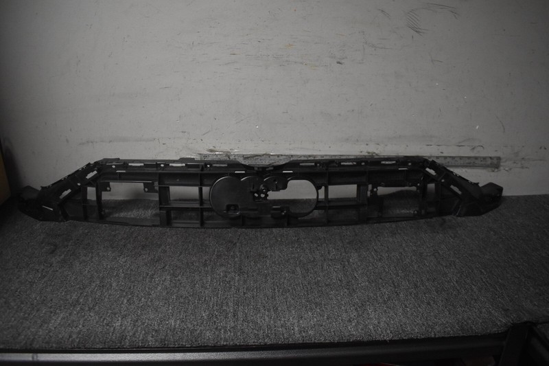 2019-2023 AUDI A7 SPORTBACK PREMIUM CENTER PLATE FACTORY OEM