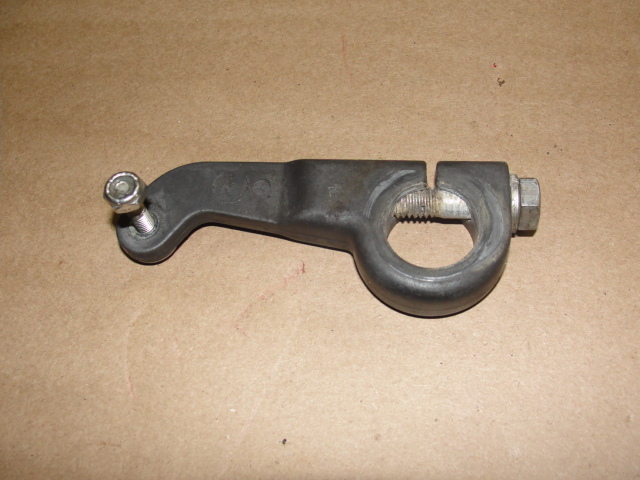 98 POLARIS SLTH 700 TWIN HANDLEBAR HANDLE BAR STEERING CABLE LINKAGE ARM