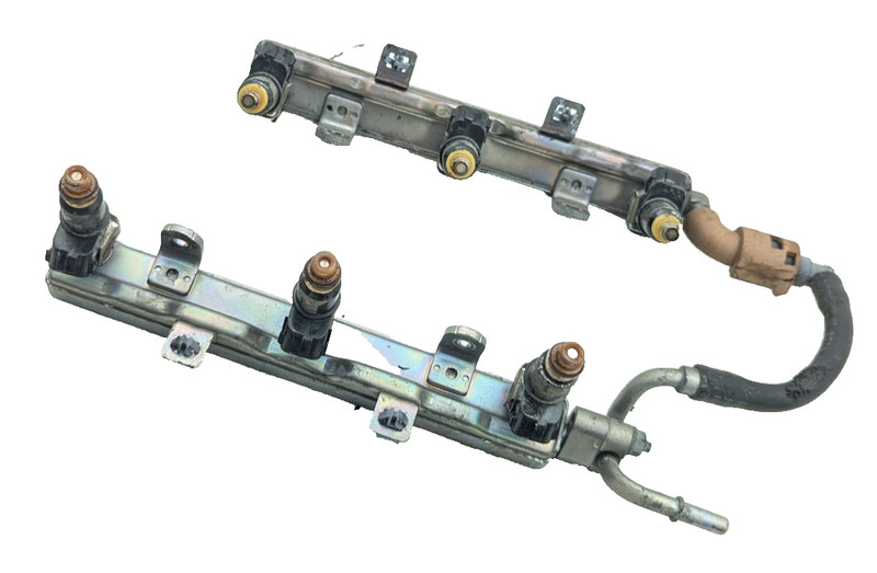 OEM Fuel Rail and Injectors Left & Right 2004 2005 2006 2007 2008 Acura TL