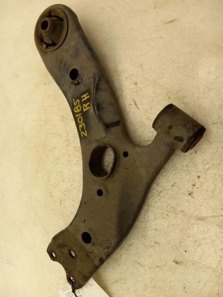 17-18 TOYOTA COROLLA IM 1.8L FWD AT PASSENGER FRONT LOWER CONTROL ARM ASSEMBLY