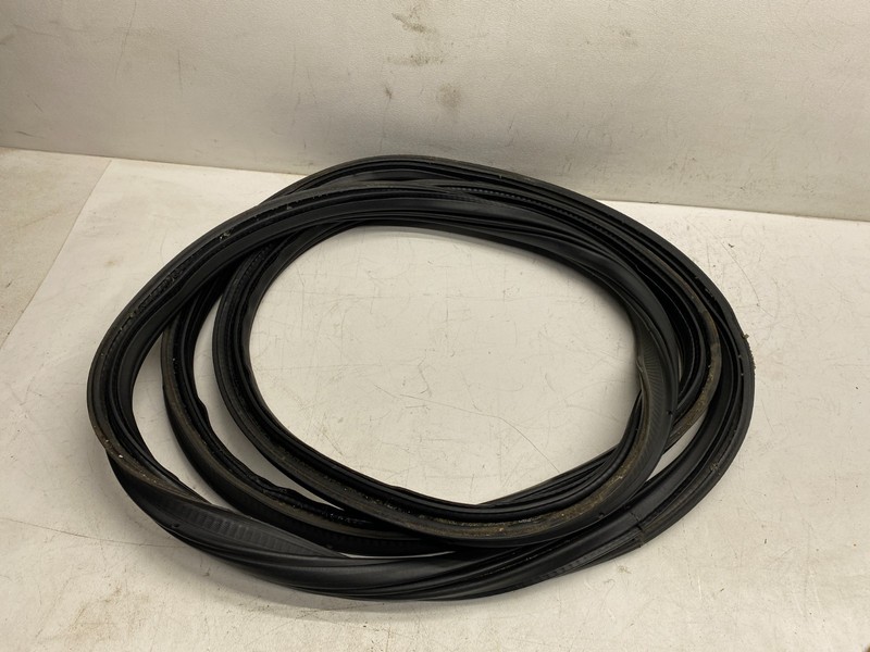 2011-2014 FORD EDGE REAR HATCH LIFTGATE TAIL GATE SEAL WEATHER STRIP